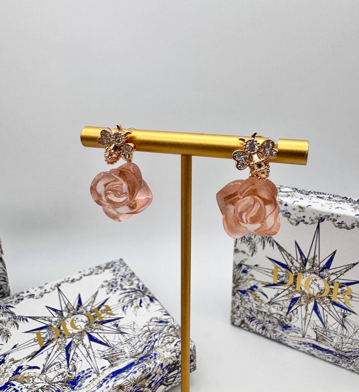 Фото Серьги Dior Rose Bagatelle S10023