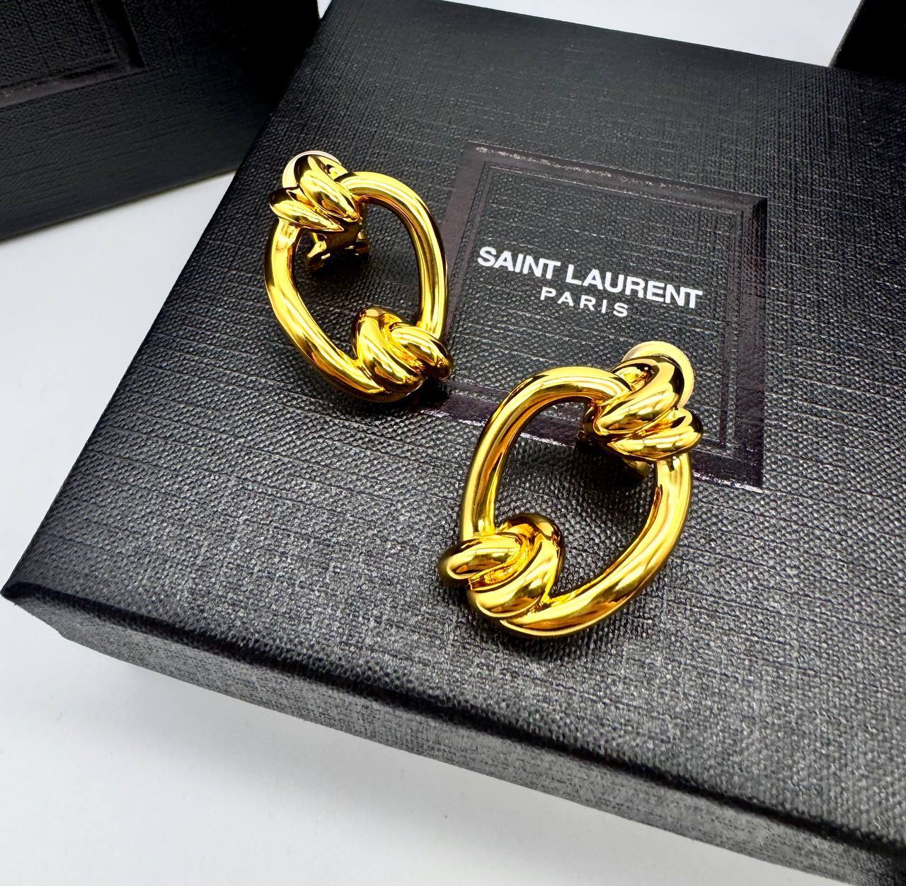 Фото Серьги-клипсы Yves Saint Laurent S10054