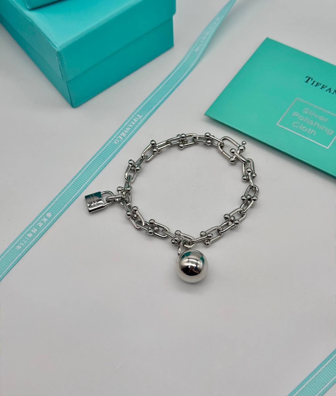 Фото Браслет Tiffany & Co HardWear S10074