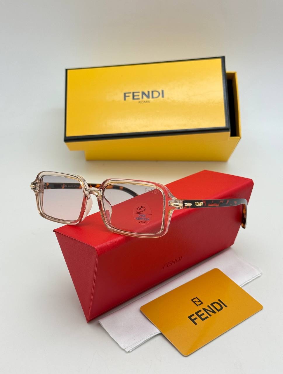 Фото Очки Fendi S10380