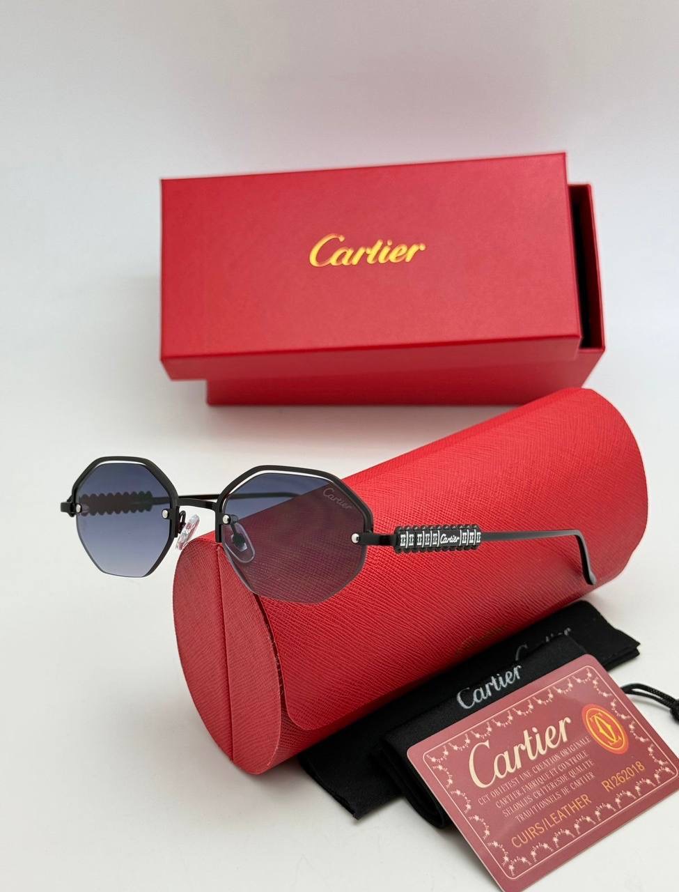 Фото Очки Cartier Clash S10395