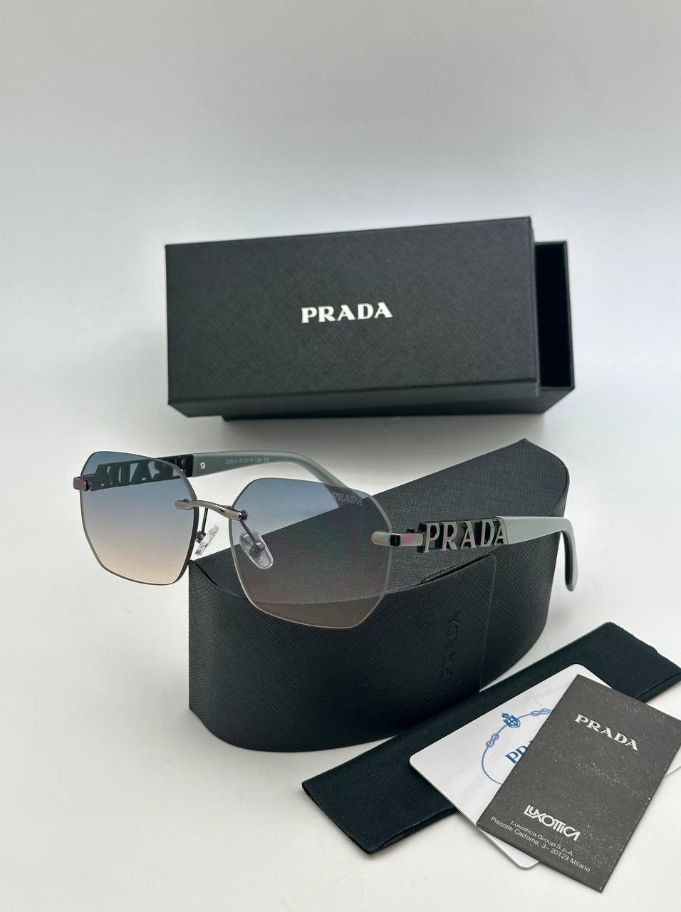 Фото Очки Prada S10423