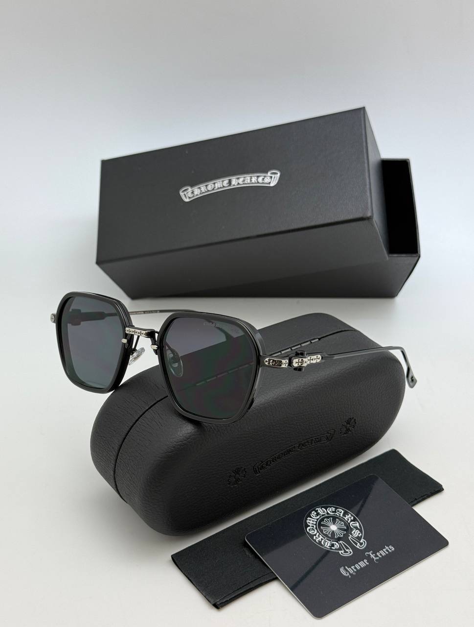 Фото Очки Chrome Hearts S10554