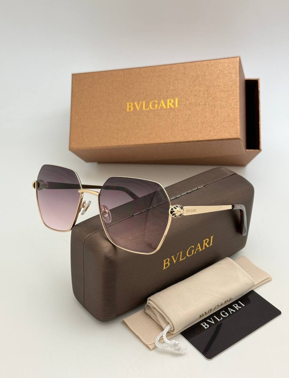 Фото Очки Bvlgari Serpenti Seduttori S10547