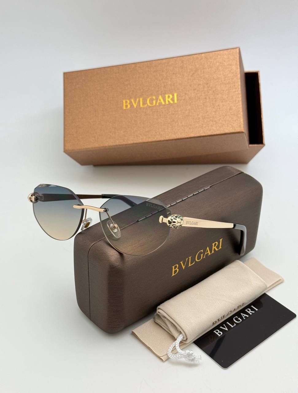 Фото Очки Bvlgari Serpenti Seduttori S10550