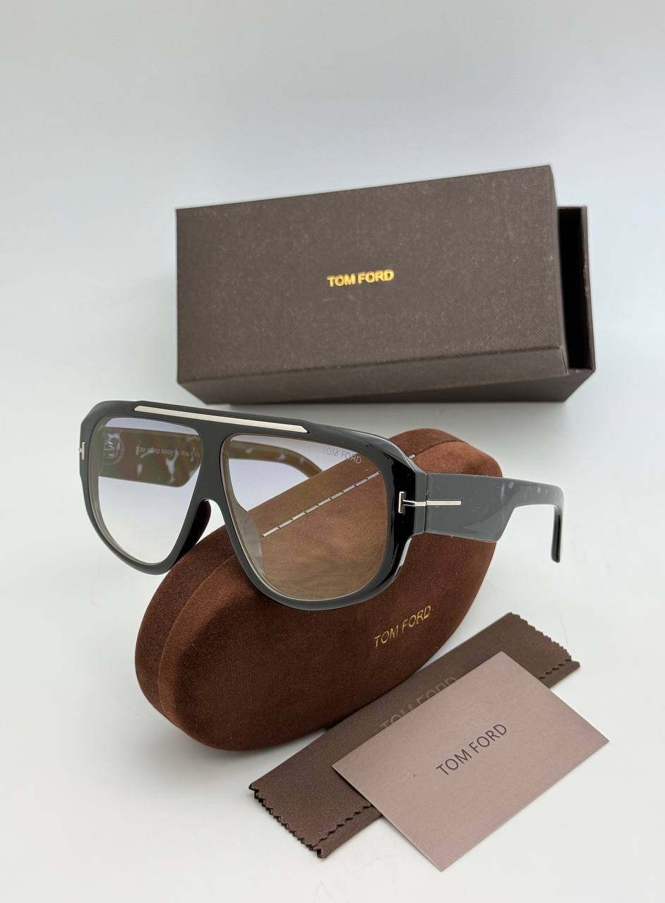 Фото Очки Tom Ford S10573