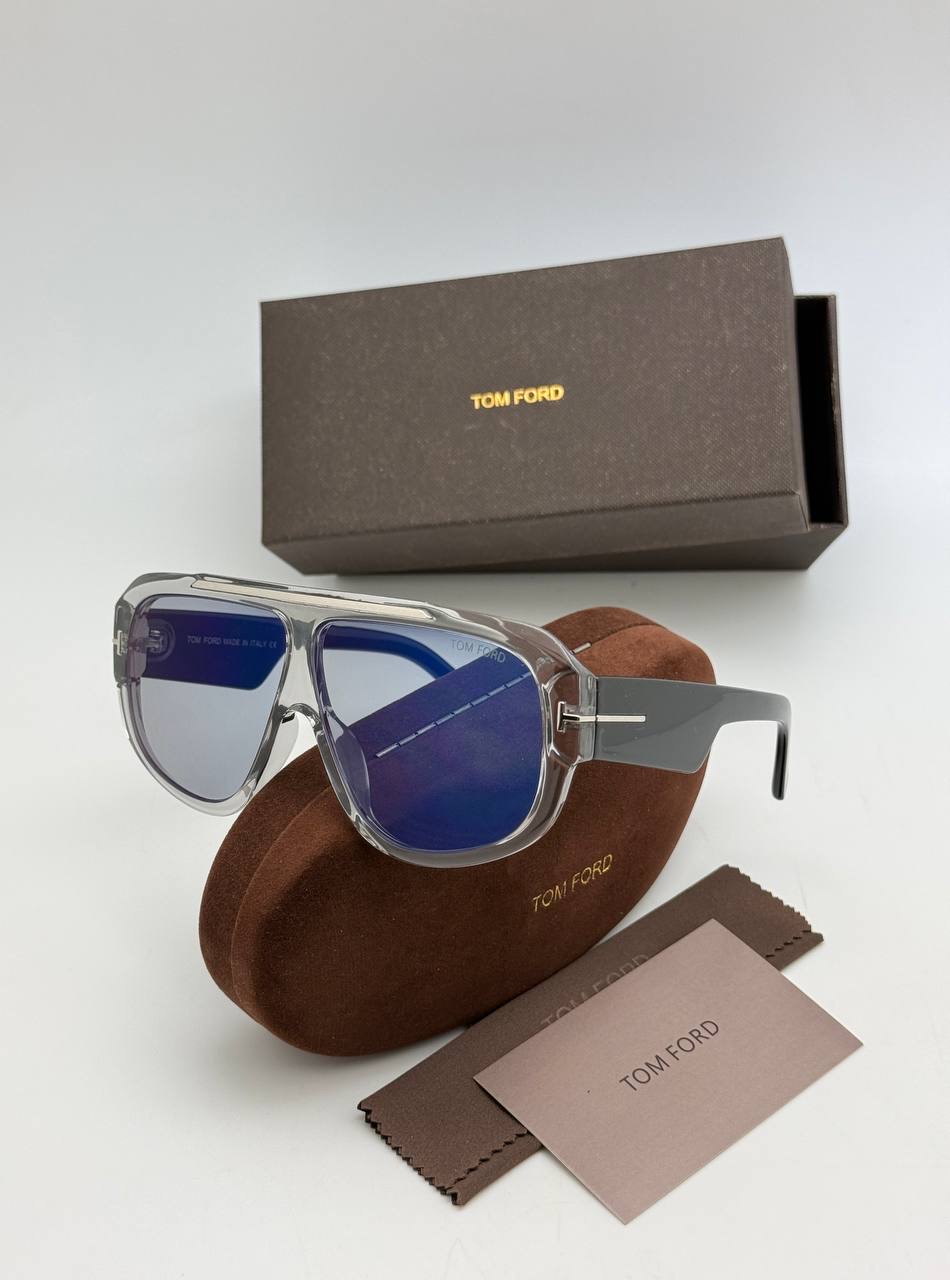 Фото Очки Tom Ford S10574
