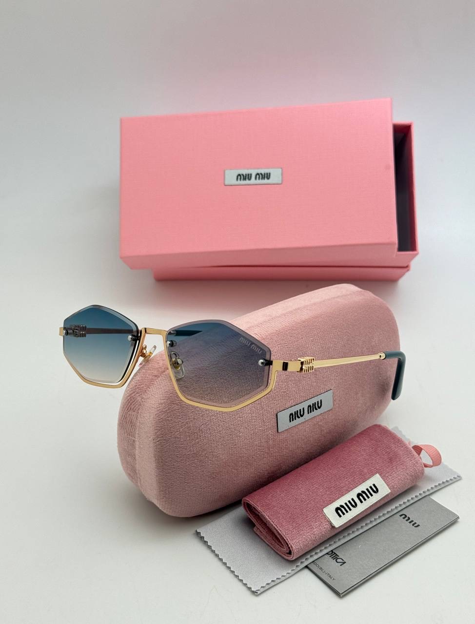 Фото Очки Miu Miu S10619