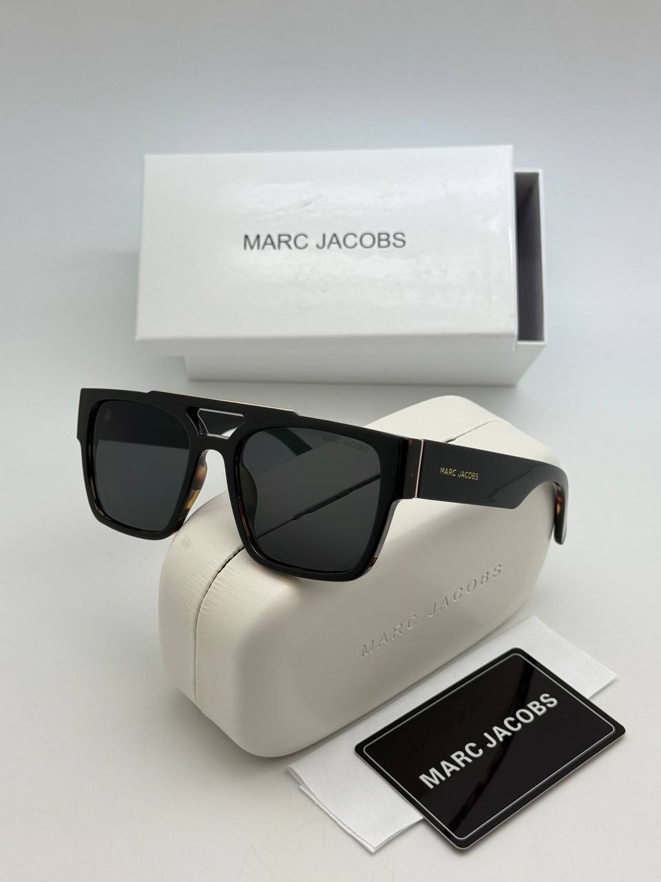 Фото Очки Marc Jacobs S10137