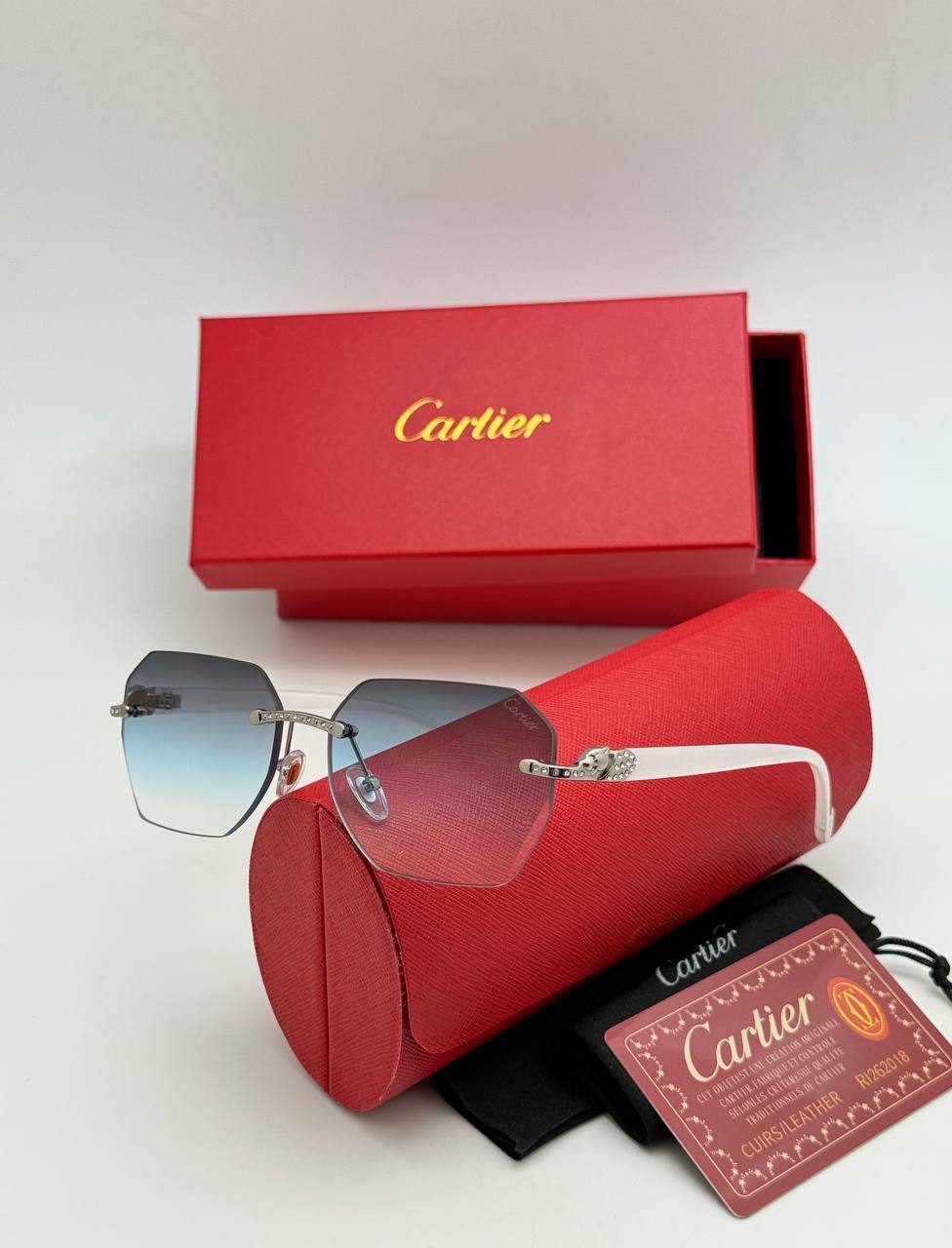 Фото Очки Panthere de Cartier S10188