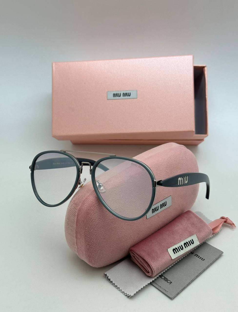 Фото Очки Miu Miu S10212