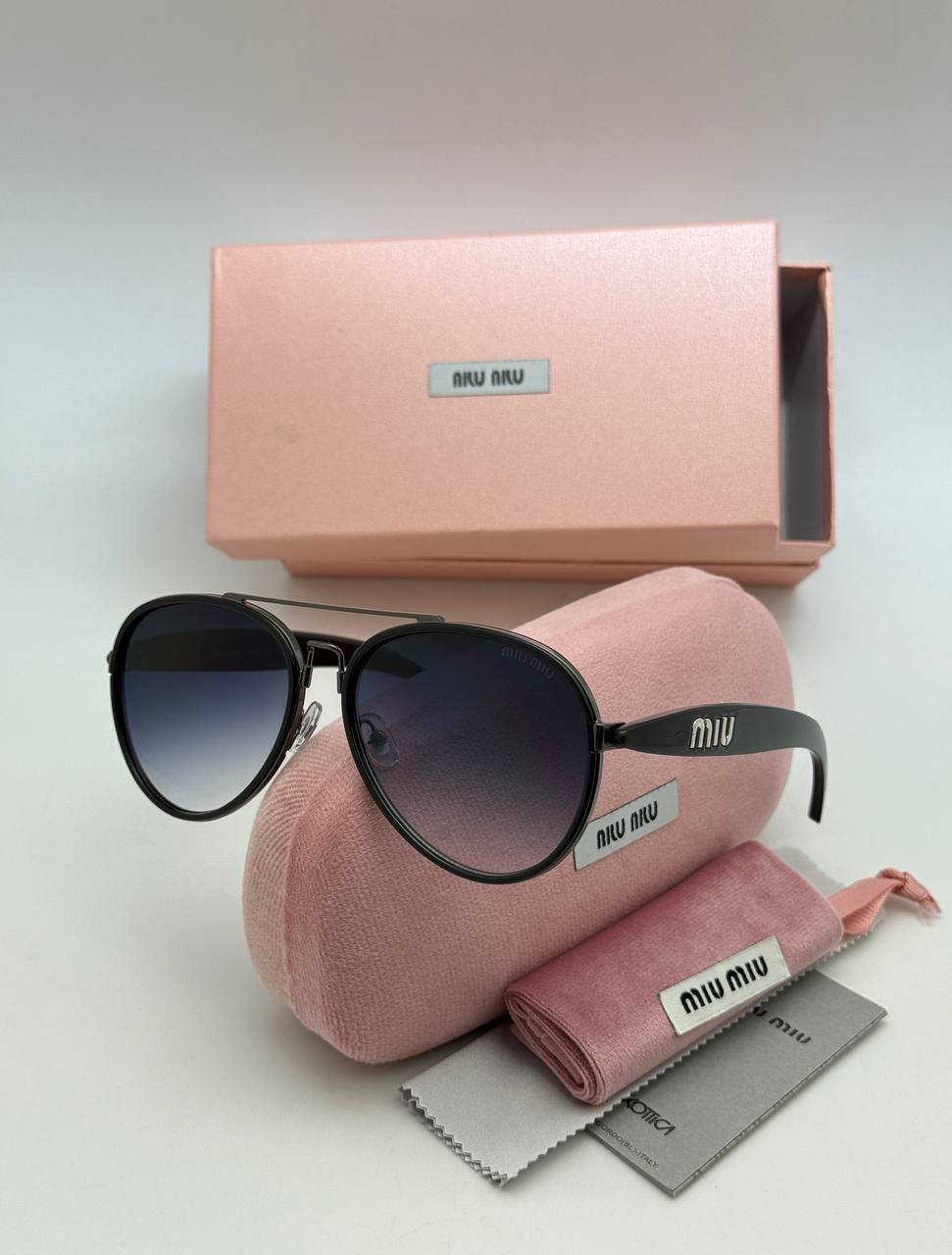 Фото Очки Miu Miu S10213
