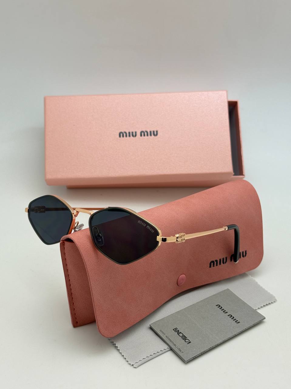 Фото Очки Miu Miu S10307