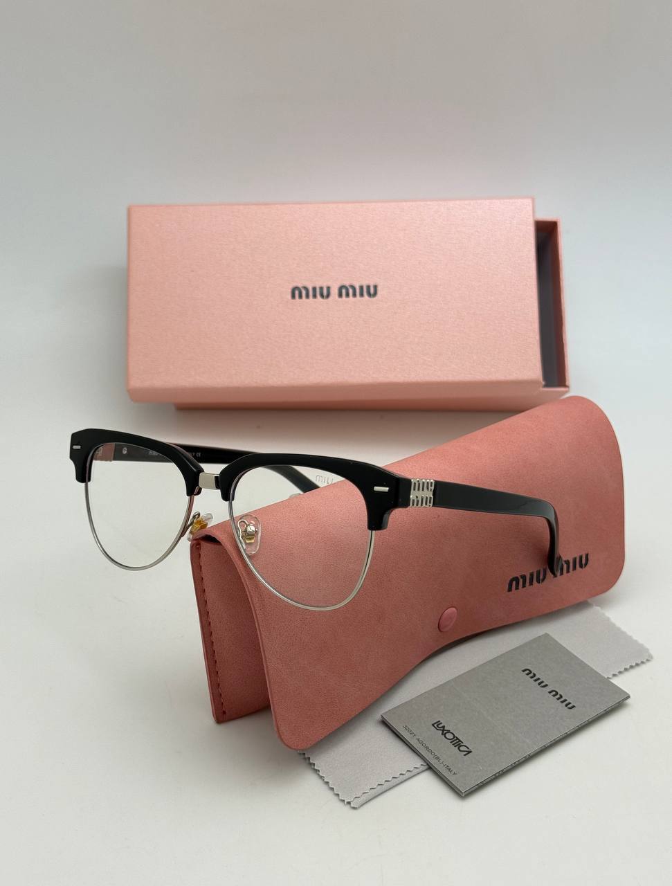 Фото Очки Miu Miu S10316