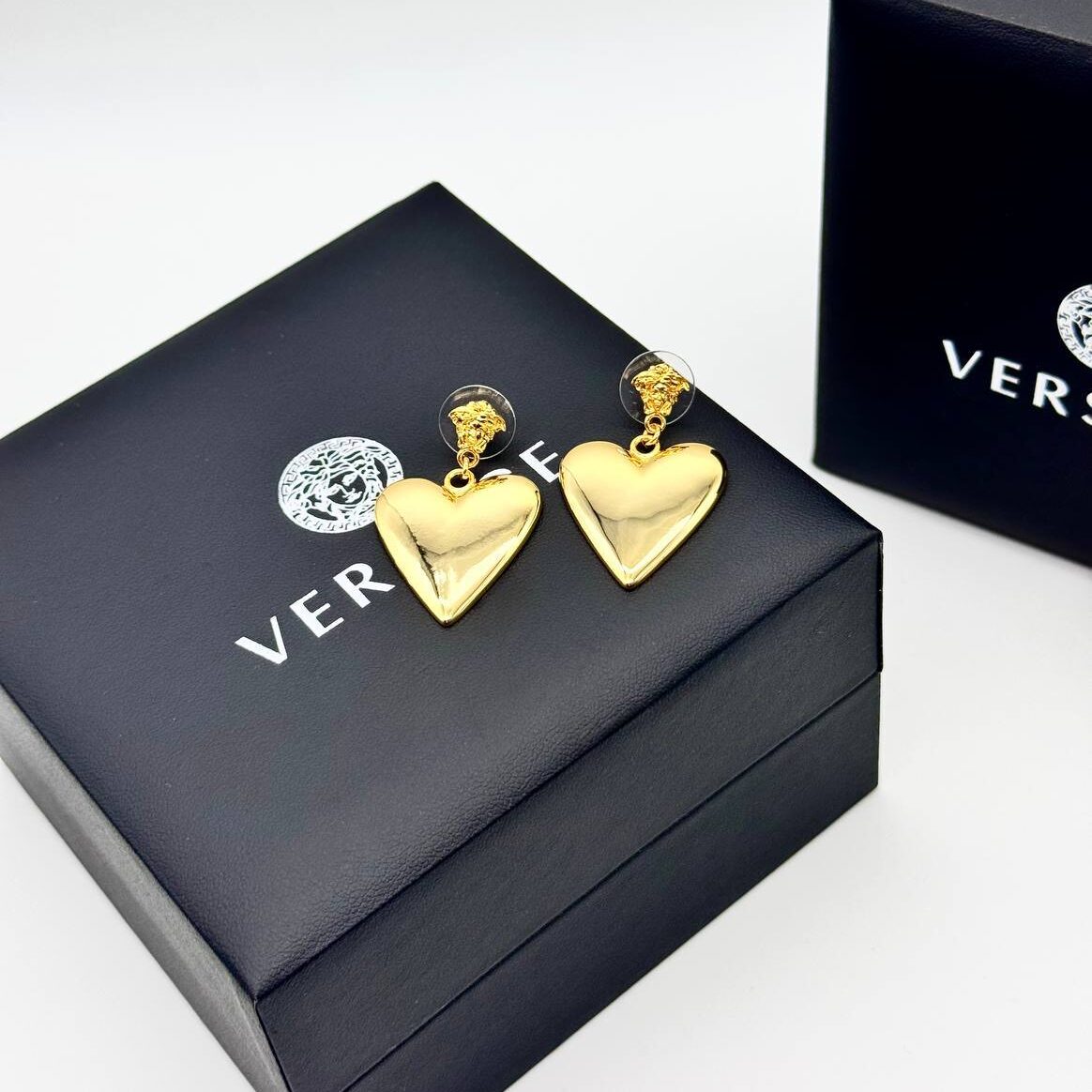 Фото Серьги Versace B5370