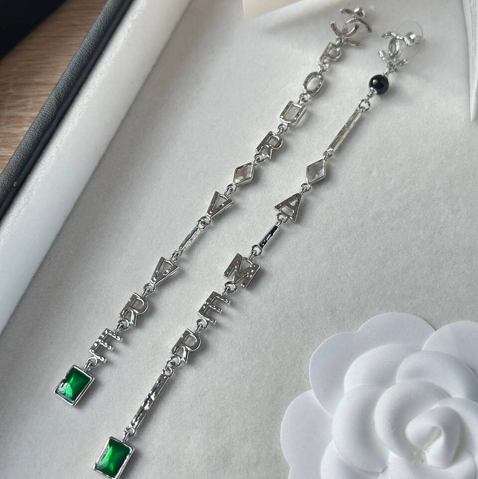 Фото Серьги Chanel B5454