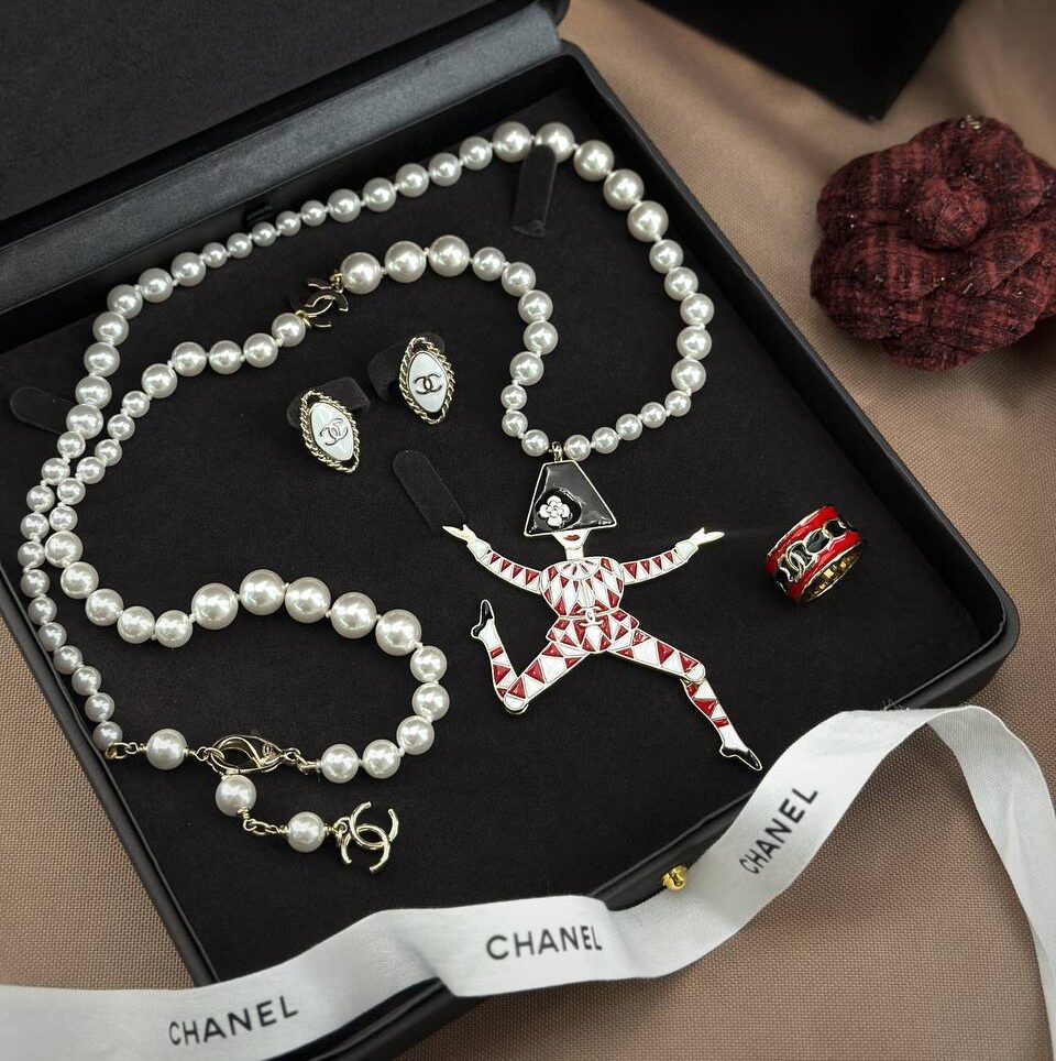 Фото Колье Chanel B5475