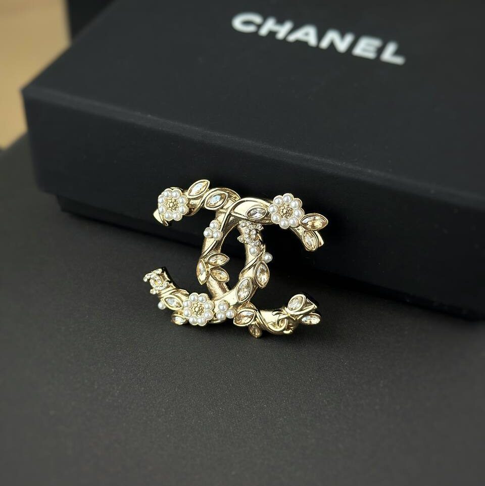 Фото Брошь Chanel B5517