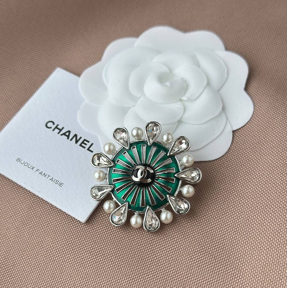 Фото Брошь Chanel B5523