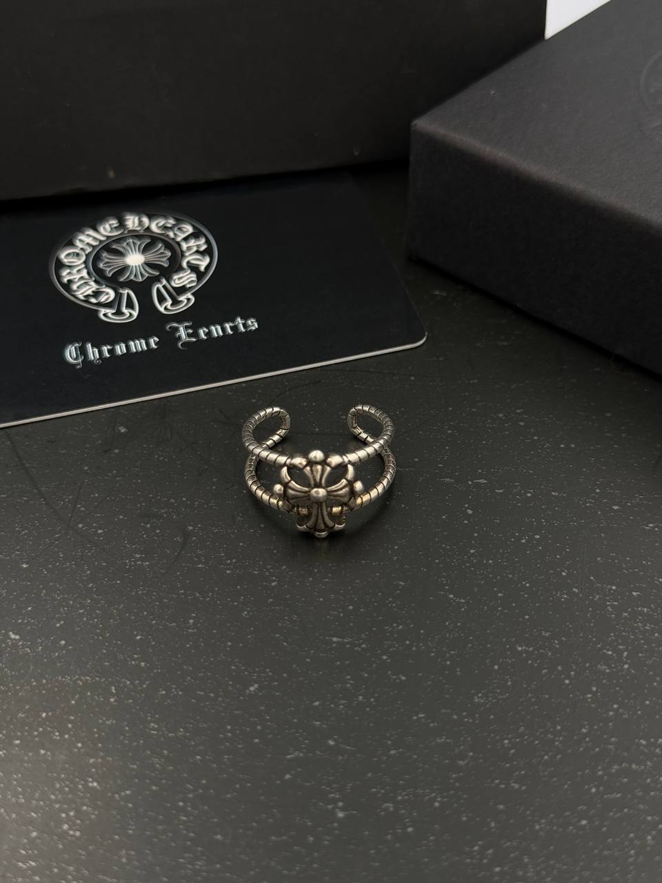 Фото Кольцо Chrome Hearts B5604