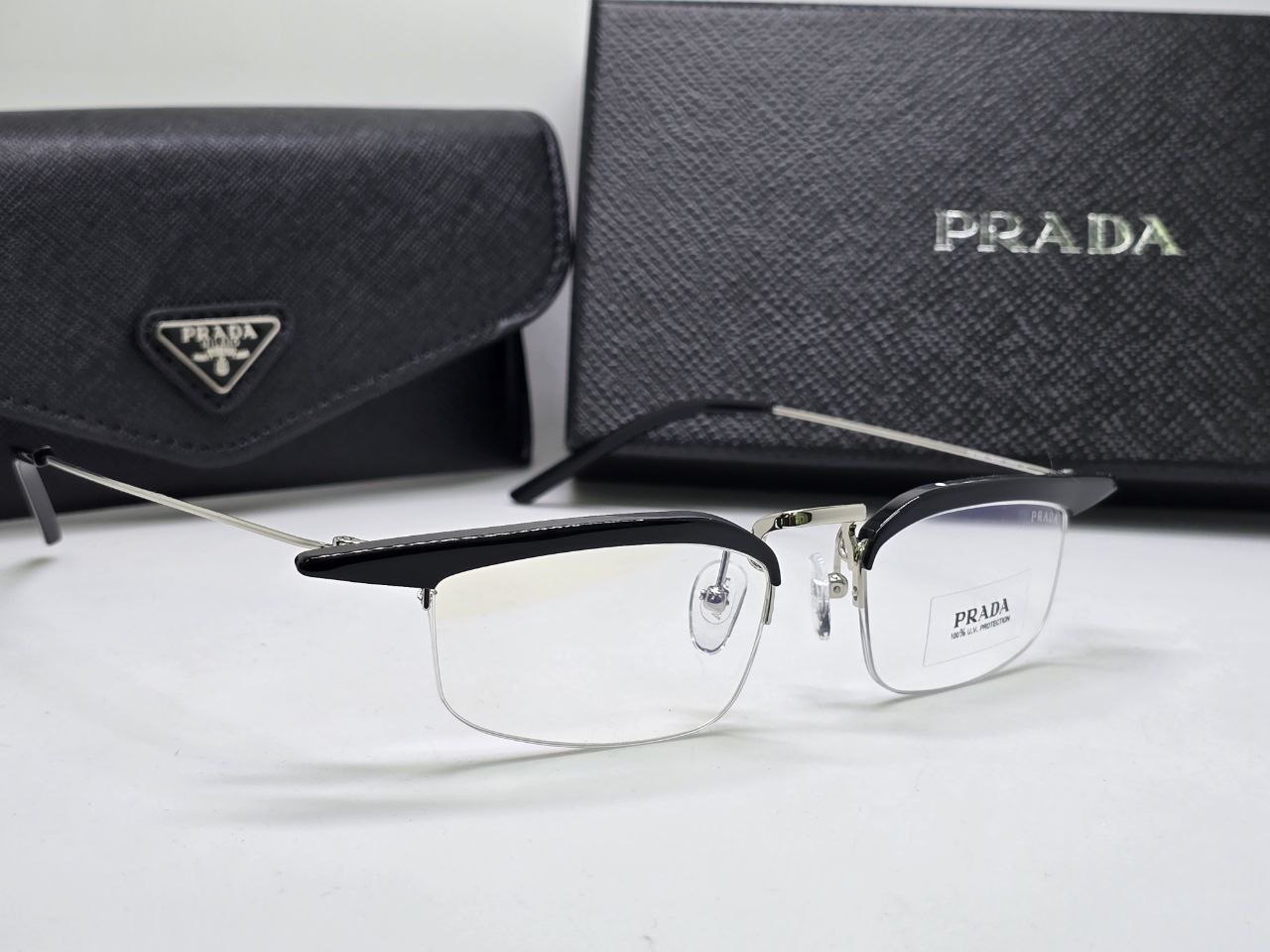 Фото Очки Prada S11101