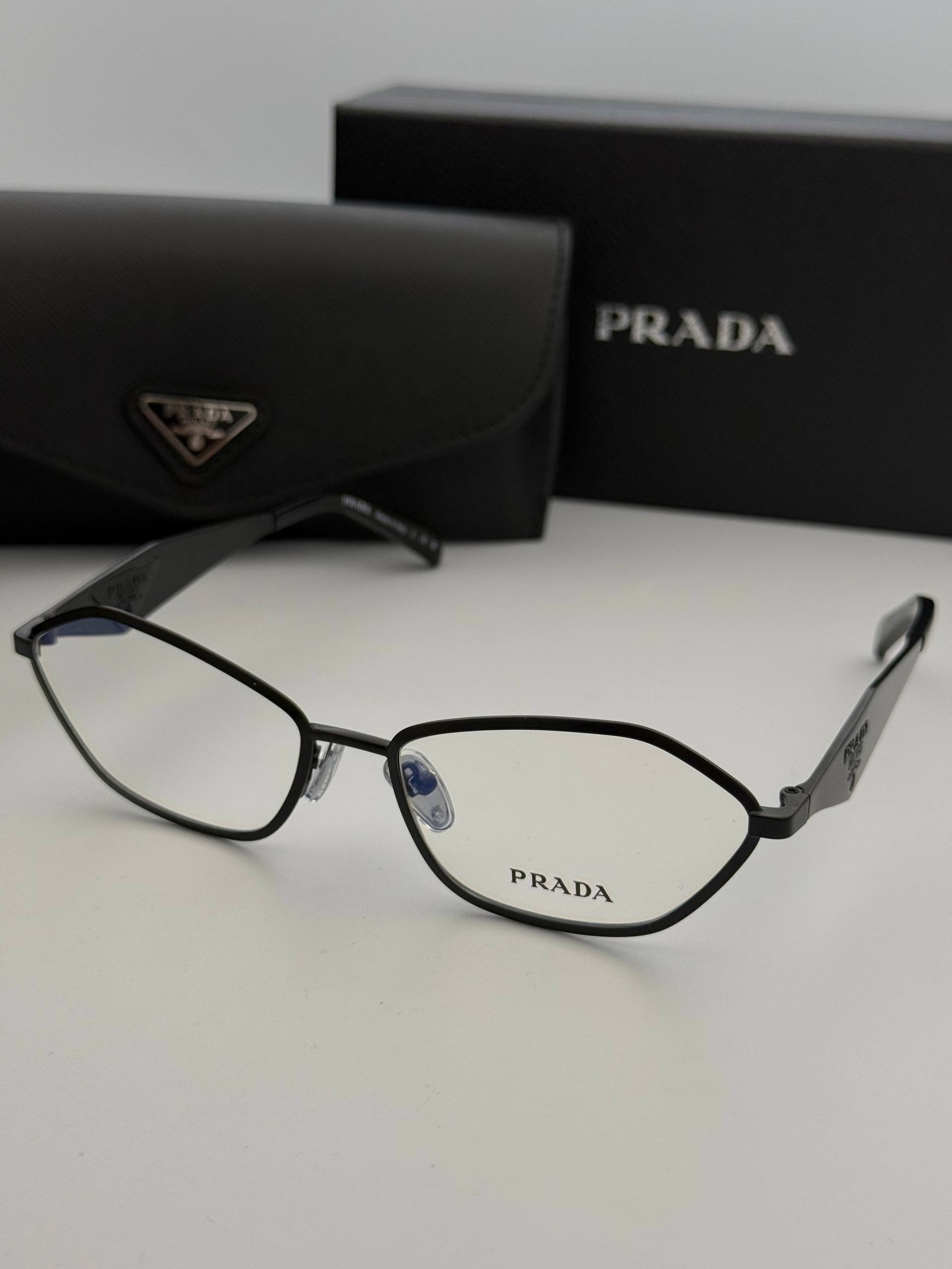 Фото Очки Prada S11184