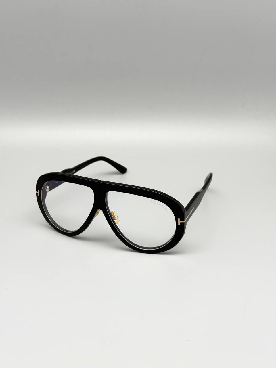 Фото Очки Tom Ford S11251