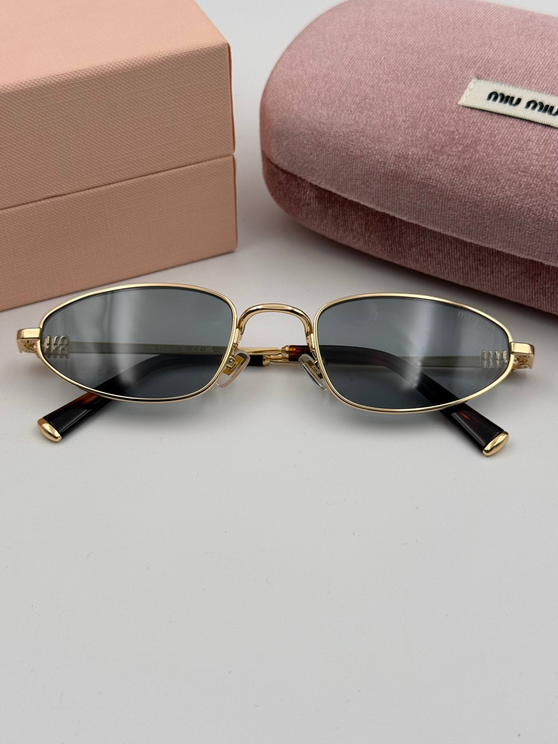 Фото Очки Miu Miu Logo S11261