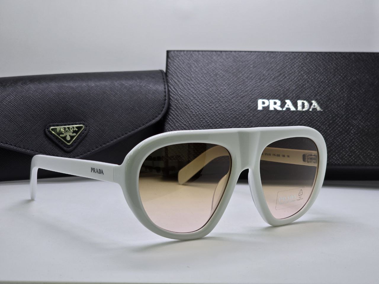 Фото Очки Prada B5666