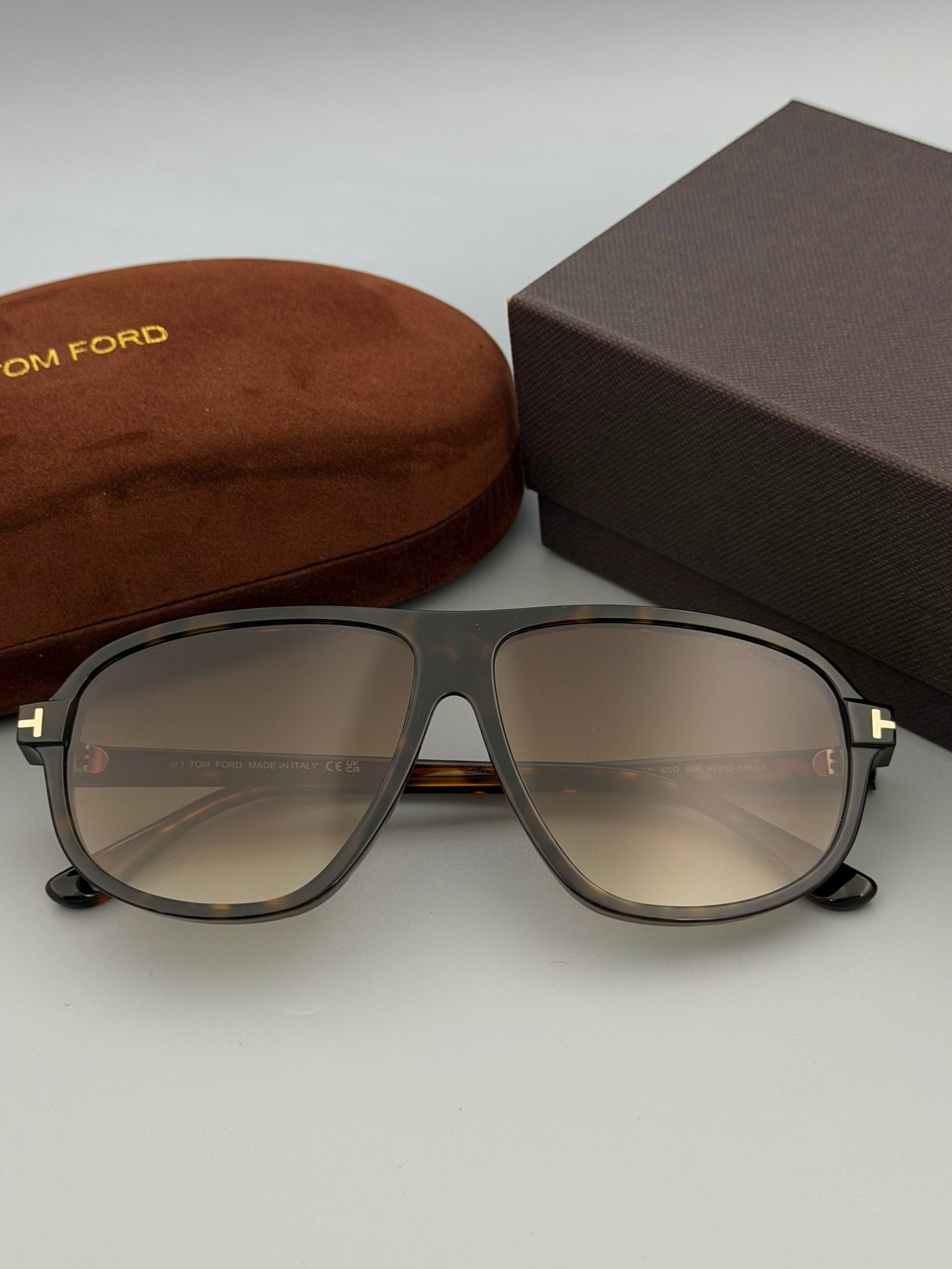Фото Очки Tom Ford S11289