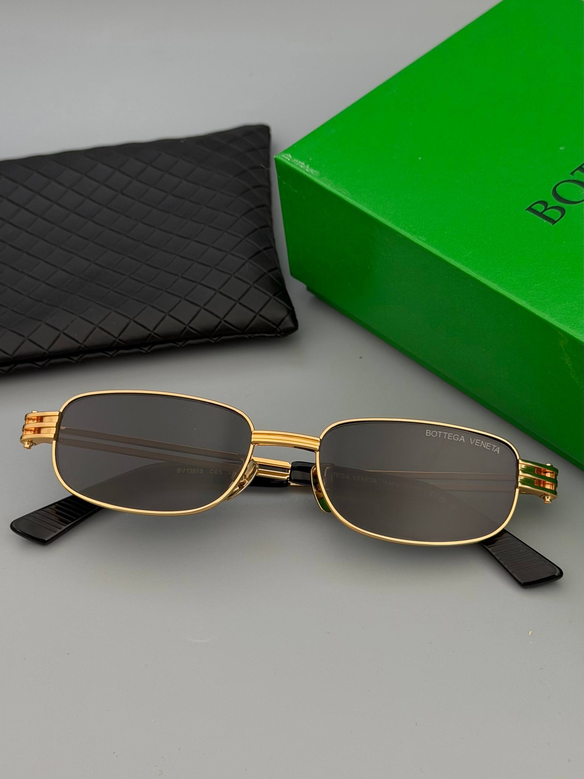 Фото Очки Bottega Veneta S11320