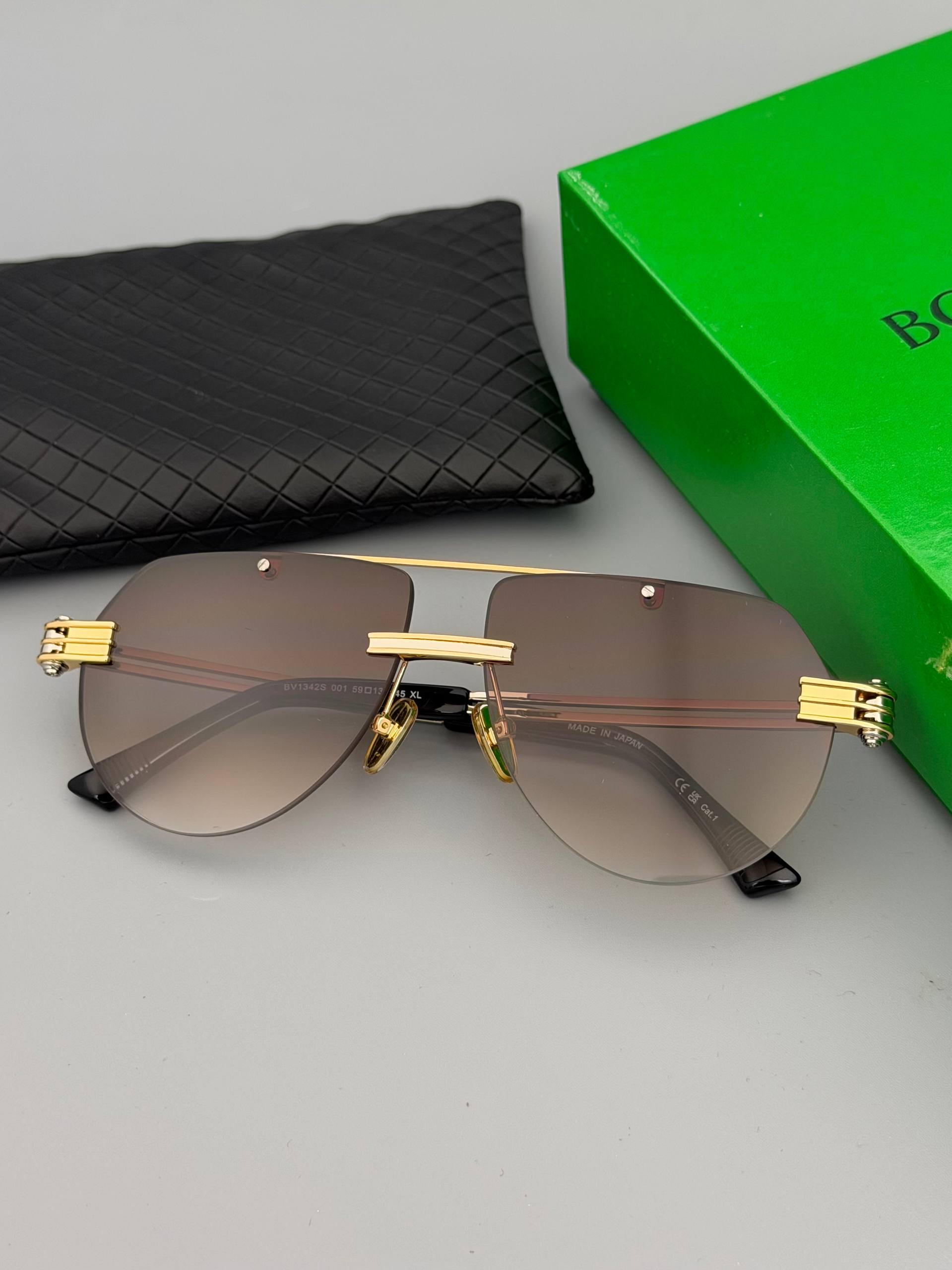 Фото Очки Bottega Veneta S11324