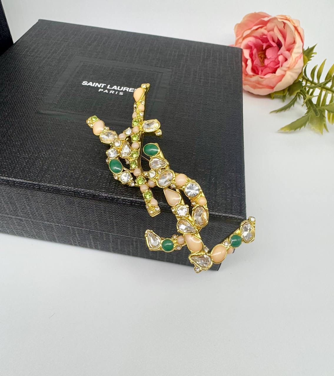Фото Брошь Yves Saint Laurent Opyum S11342
