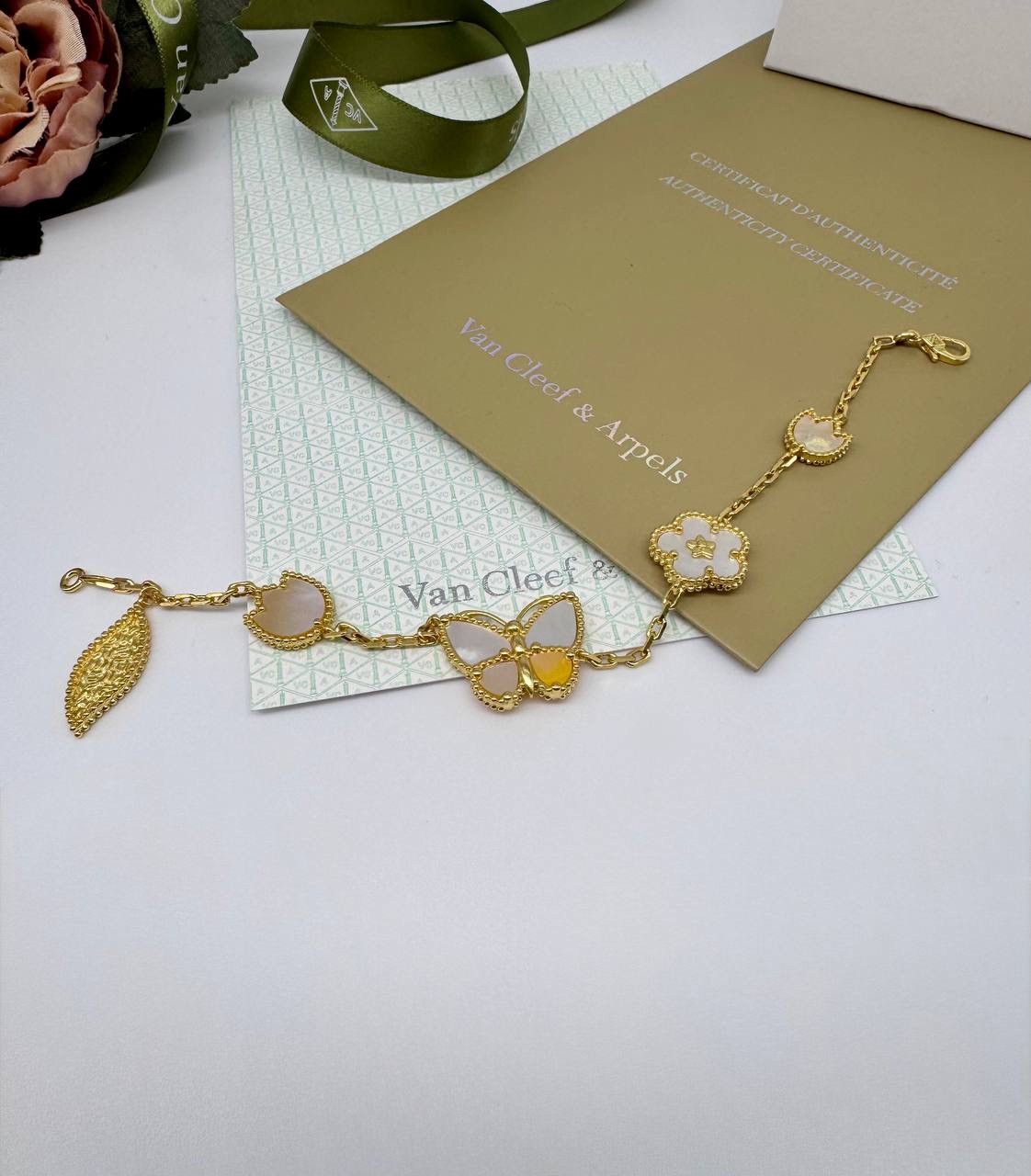 Фото Браслет Van Cleef & Arpels Lucky Alhambra S11351