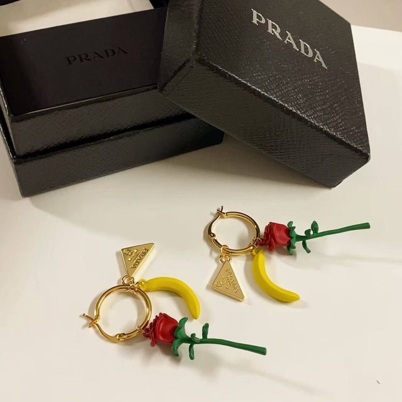 Фото Серьги Prada S11372