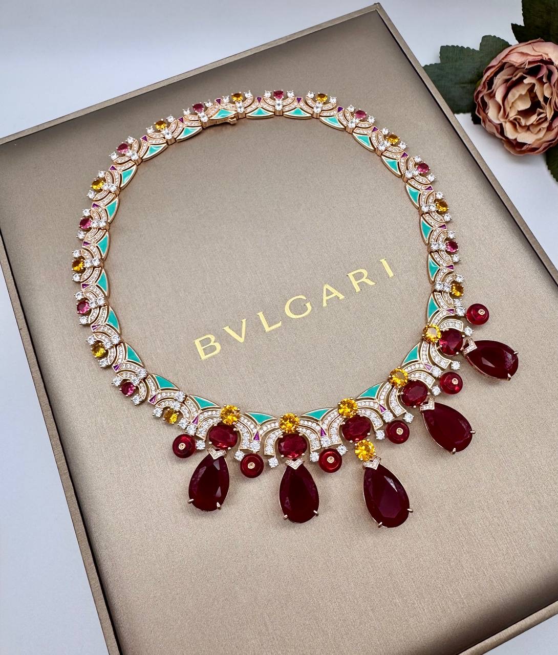Фото Колье Bvlgari S16496