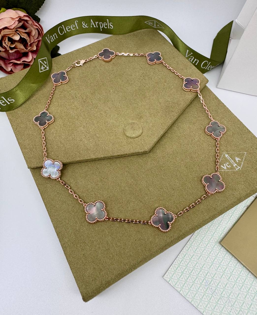 Фото Колье Van Cleef & Arpels Vintage Alhambra S16528