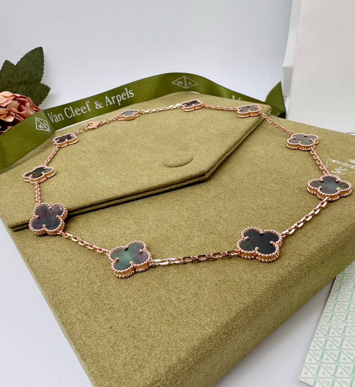 Фото Колье Van Cleef & Arpels Vintage Alhambra S16528