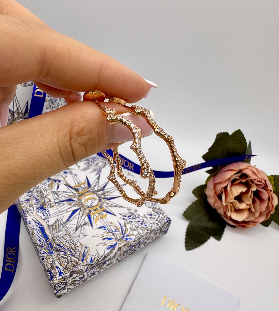 Фото Серьги Dior S16458
