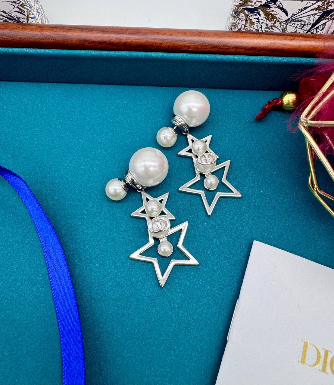 Фото Серьги Dior Lucky B5720