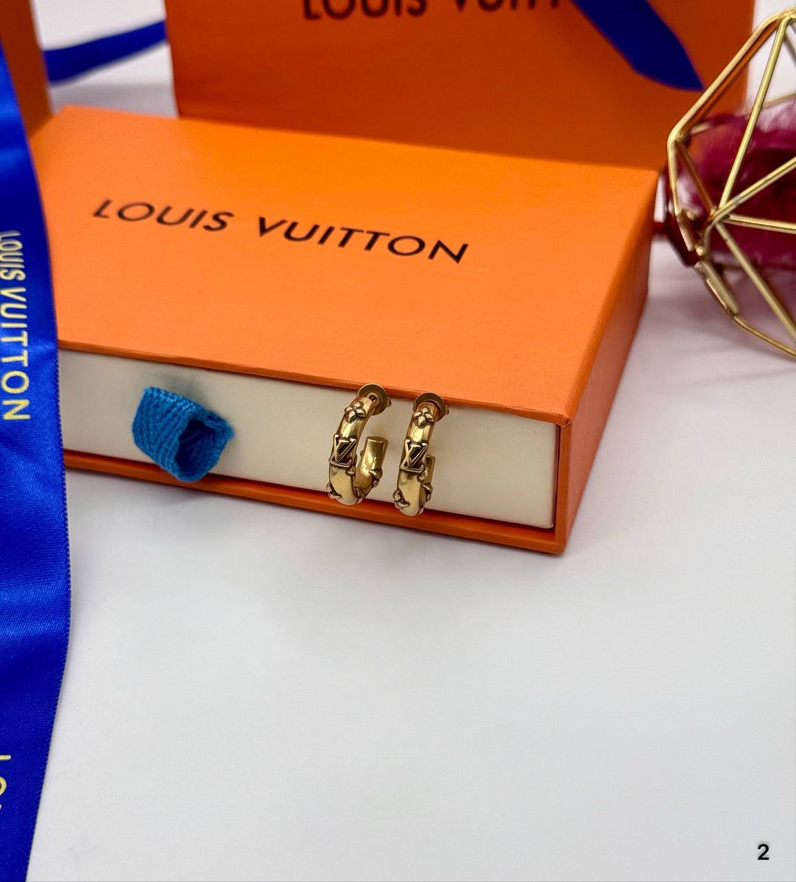 Фото Серьги Louis Vuitton Nanogram B5734
