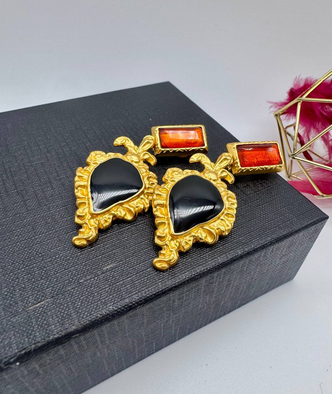 Фото Серьги-клипсы Christian Lacroix B5794