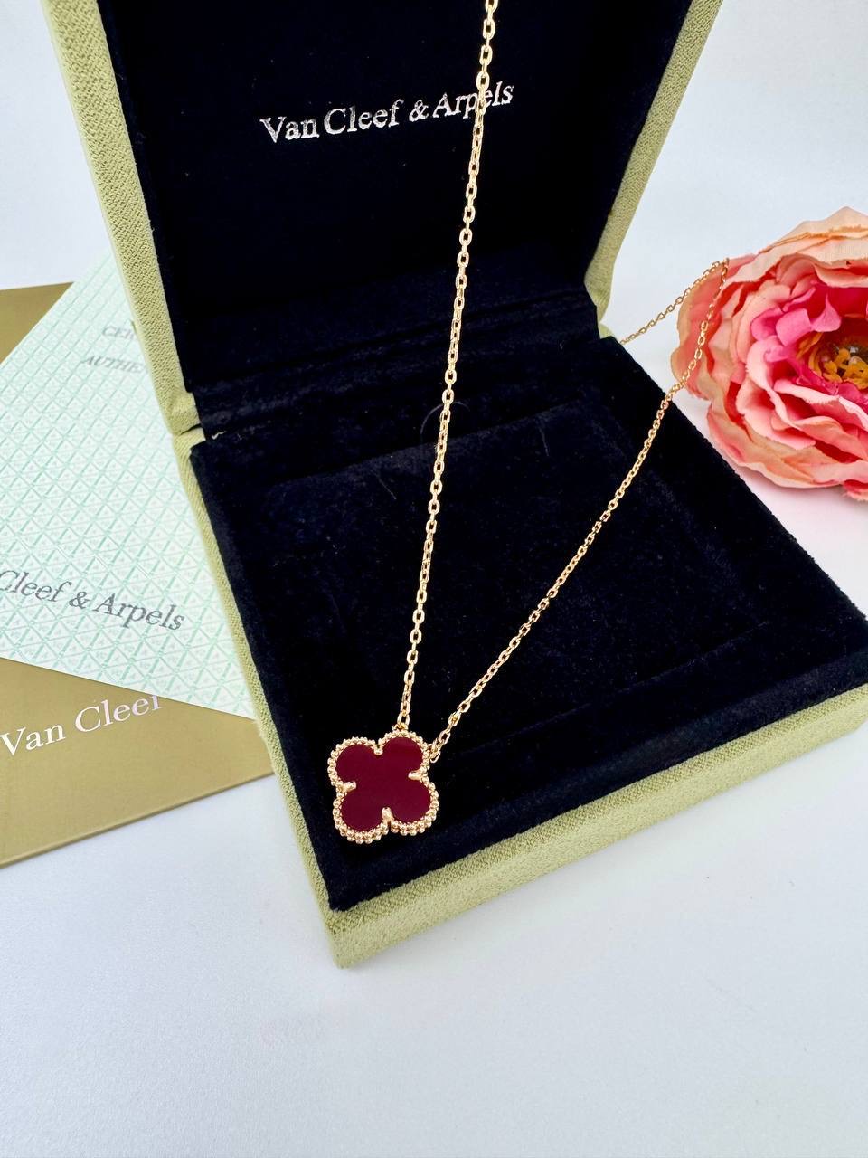 Фото Колье Van Cleef & Arpels Vintage Alhambra S16538