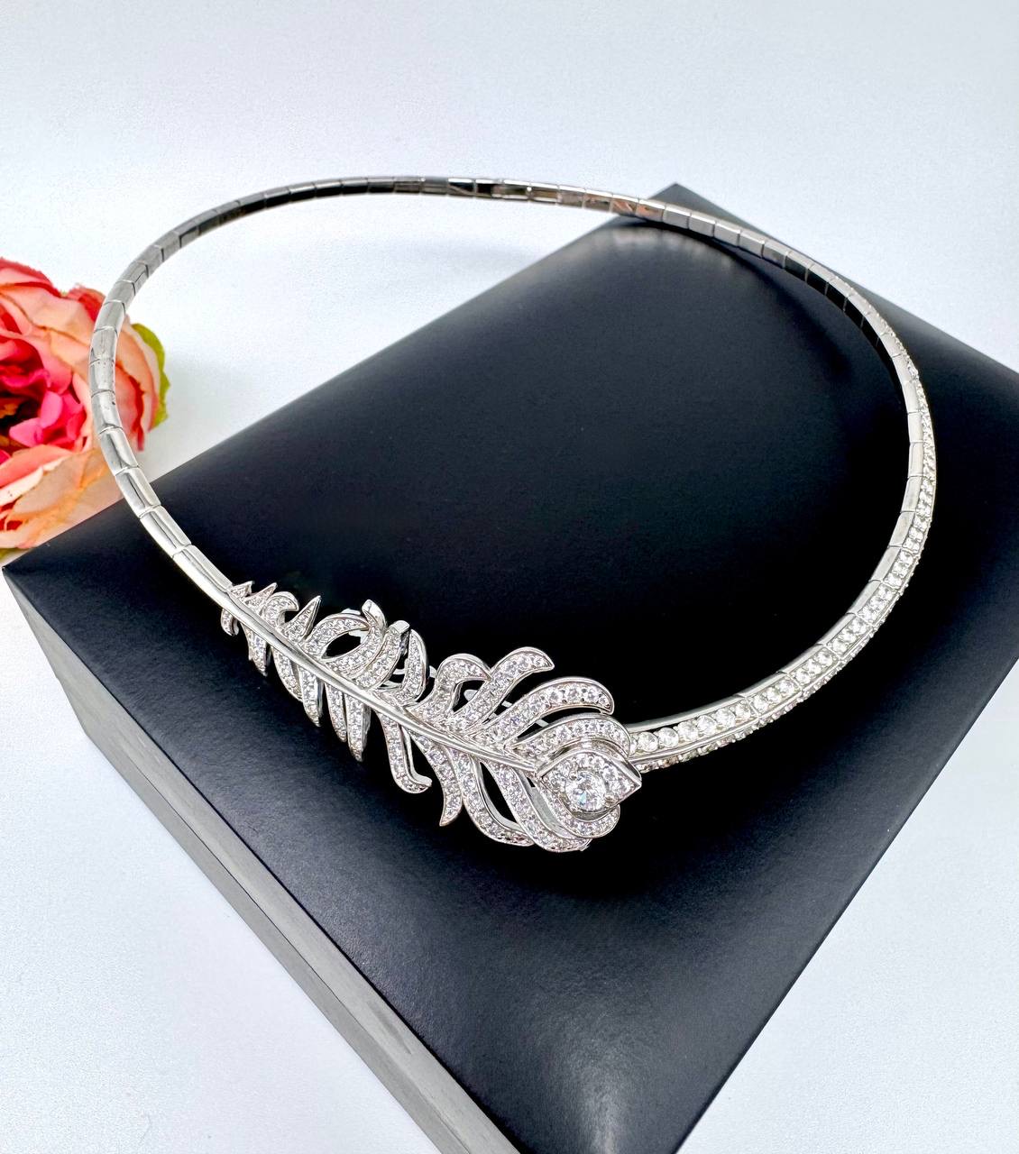 Фото Колье Boucheron S16583