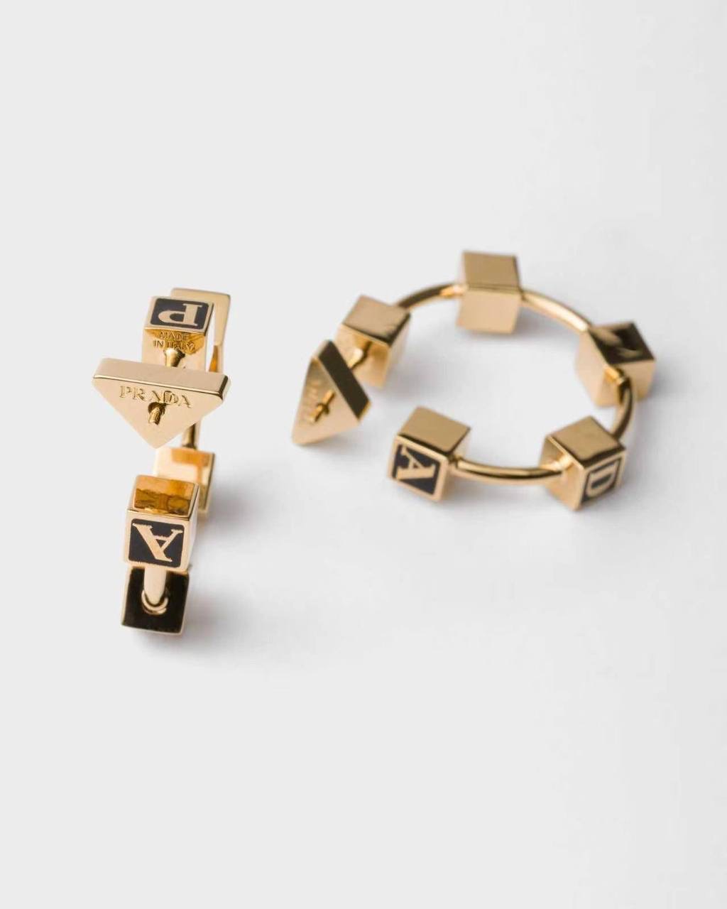 Фото Серьги Prada S16601