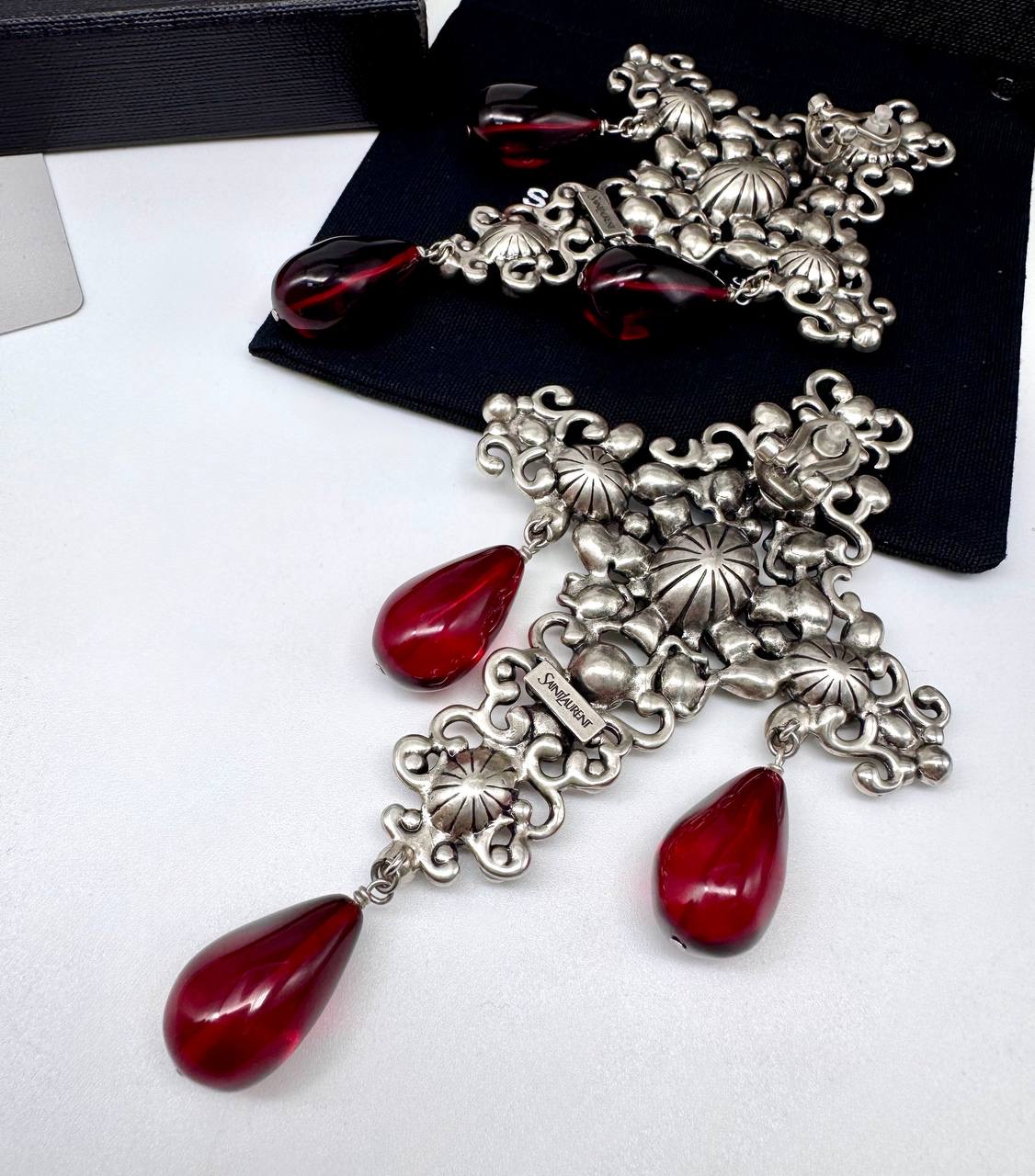 Фото Серьги-клипсы Yves Saint Laurent S16748