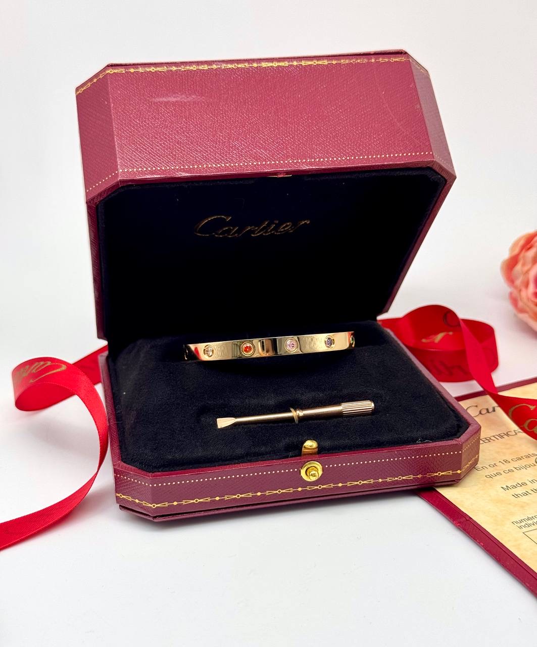 Фото Браслет Cartier Love S16800