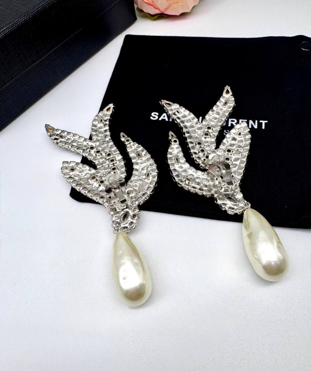 Фото Серьги-клипсы Yves Saint Laurent S16793