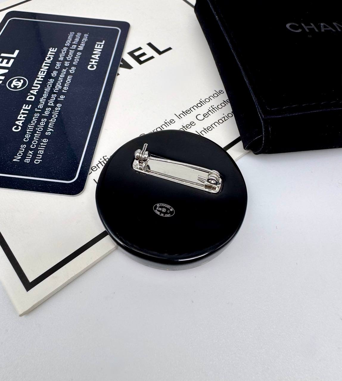 Фото Брошь Chanel S16830