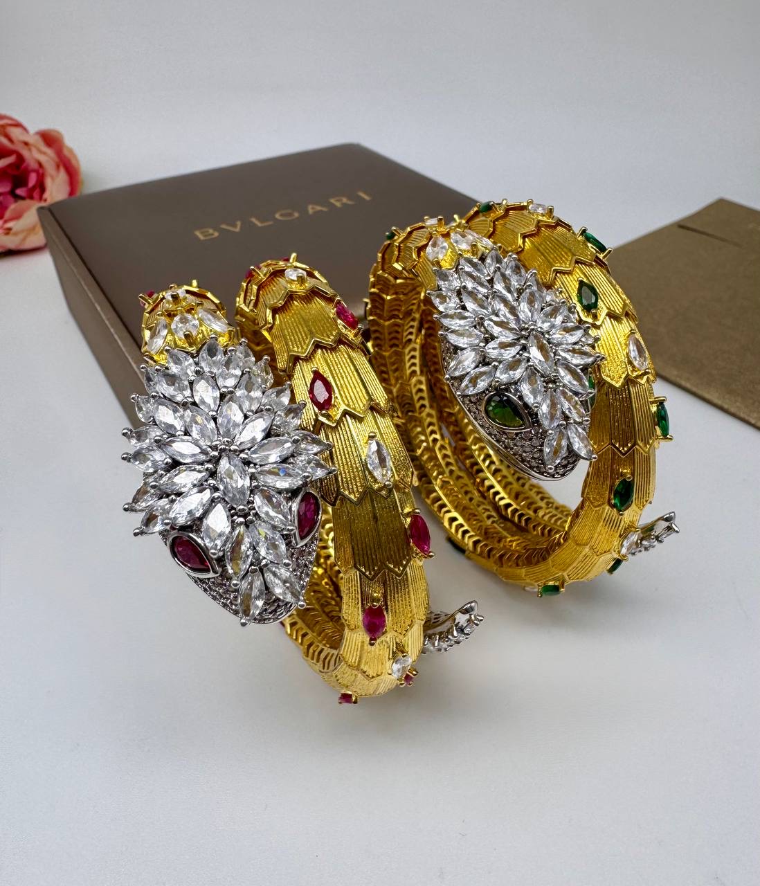 Фото Браслет Bvlgari Serpenti S16899